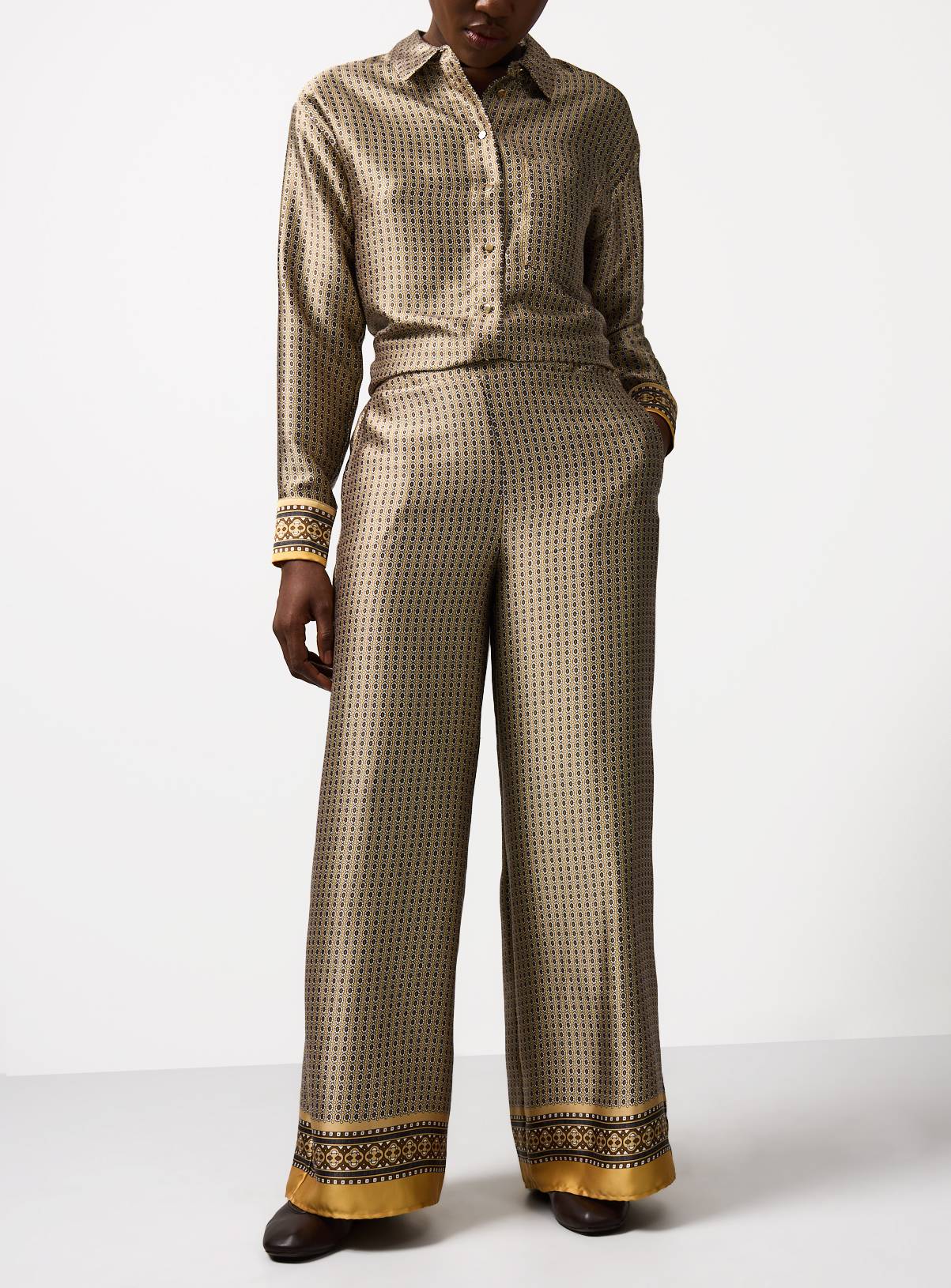 Beige Scarf Print Ultra Wide Leg Trousers 16 - Image 3